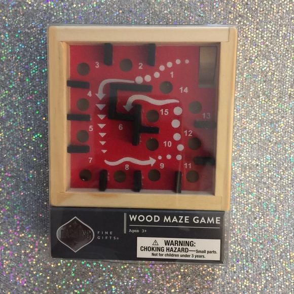 Mini Labyrinth Wood Maze - Picture 1 of 4